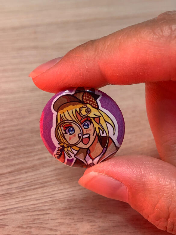Amelia Button